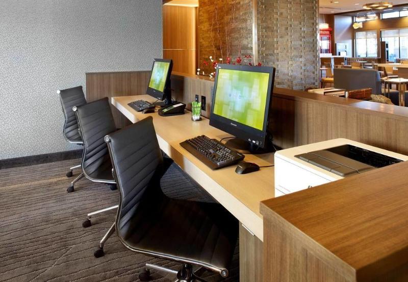 Hotel Courtyard By Marriott Downtown Akron