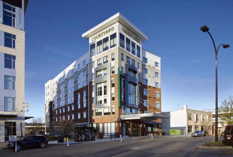 Courtyard By Marriott Downtown 3* Akron