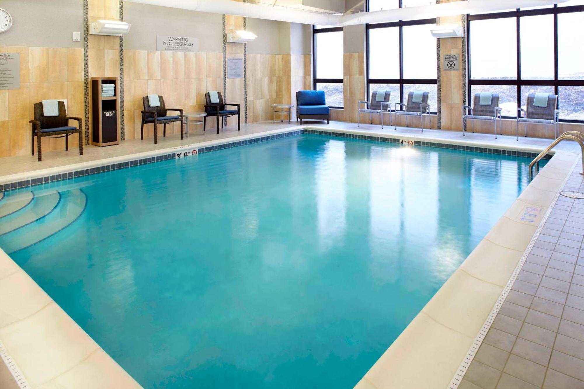 Hotel Courtyard By Marriott Downtown