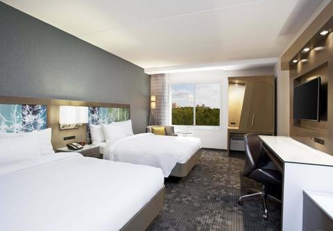 Courtyard By Marriott Downtown Akron